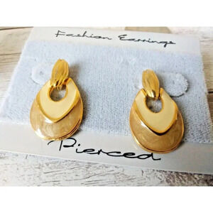 NWT Vintage 1980s Gold Plated Pierced Earrings – Tan and Ivory
